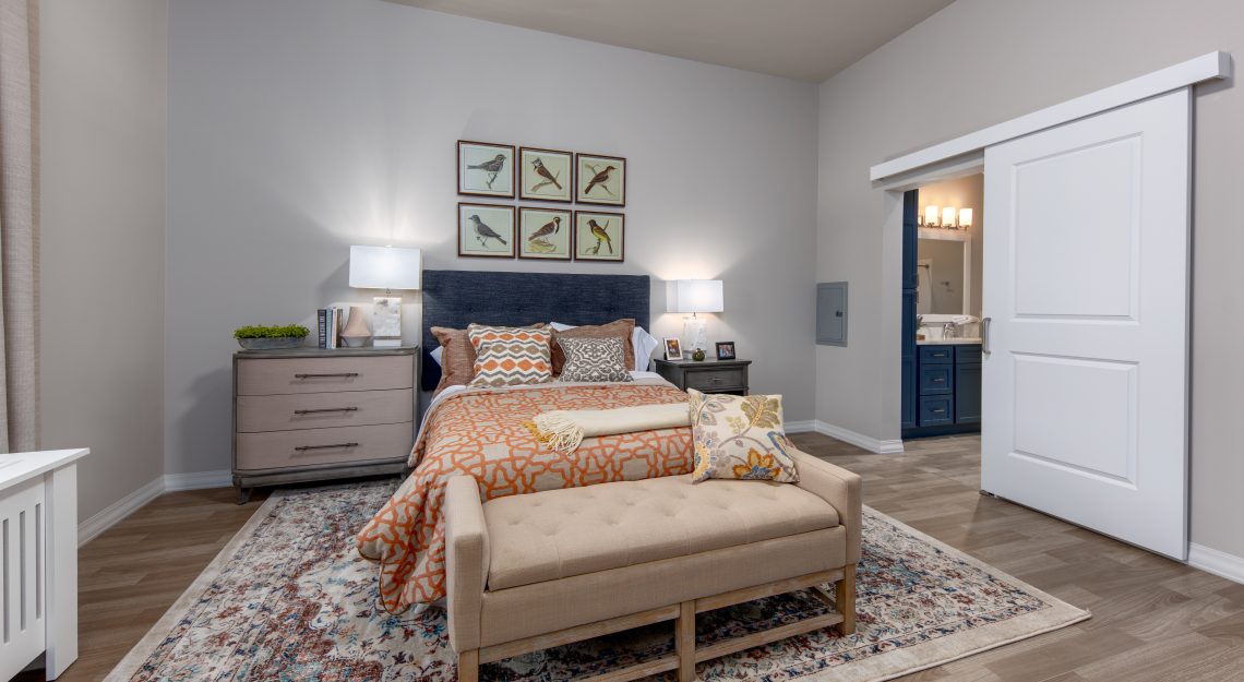 farmington bedroom orange